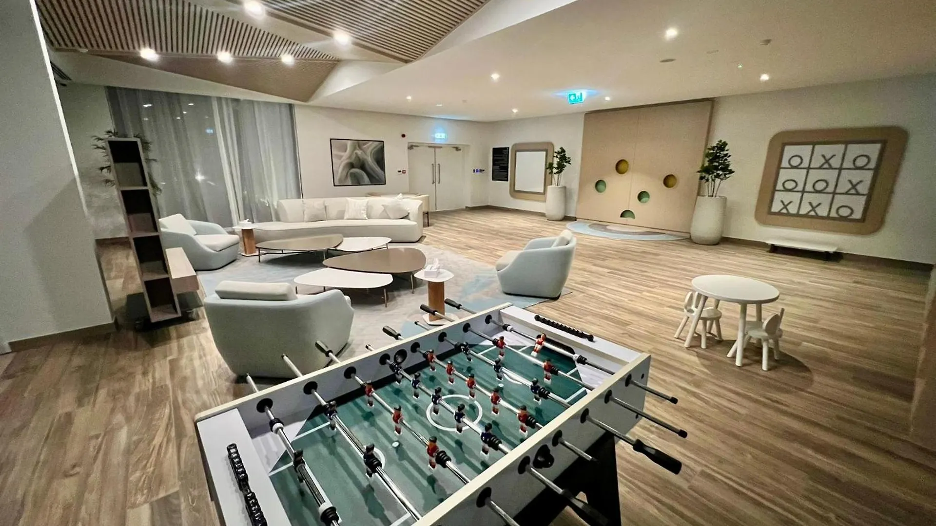 Yas Island Villa- 4Br Luxury Smart Home, Up To 9 Guests, Near Yas Theme Parks Abu Dhabi 0*,  Emirados Árabes Unidos